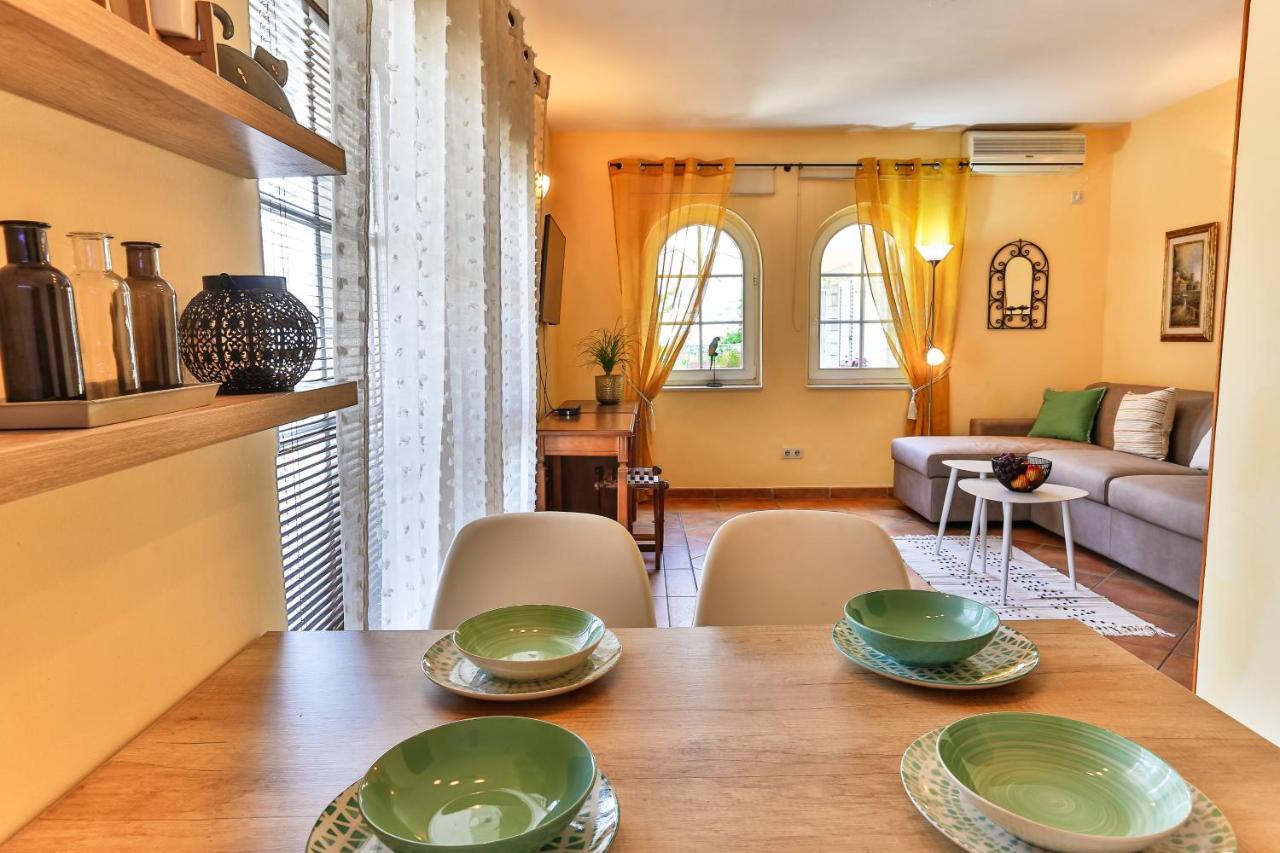 Damonte - Apartments And Rooms Budva Exterior foto