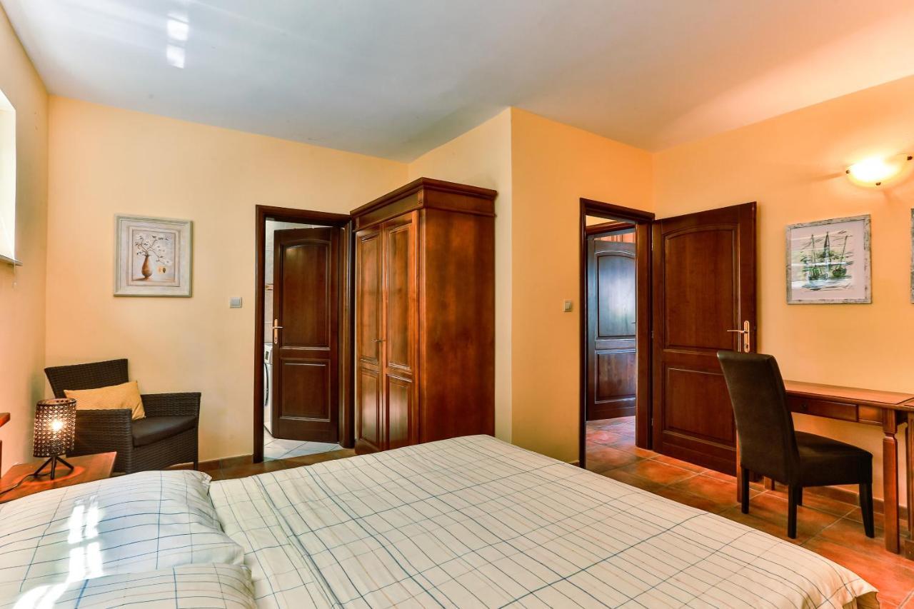 Damonte - Apartments And Rooms Budva Exterior foto