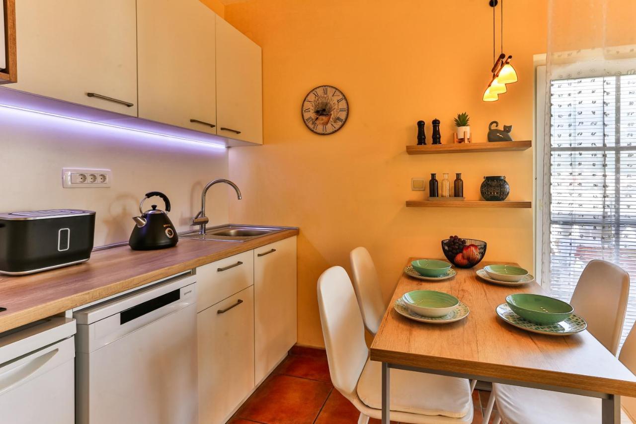 Damonte - Apartments And Rooms Budva Exterior foto