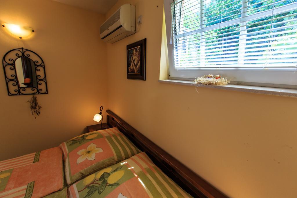 Damonte - Apartments And Rooms Budva Exterior foto