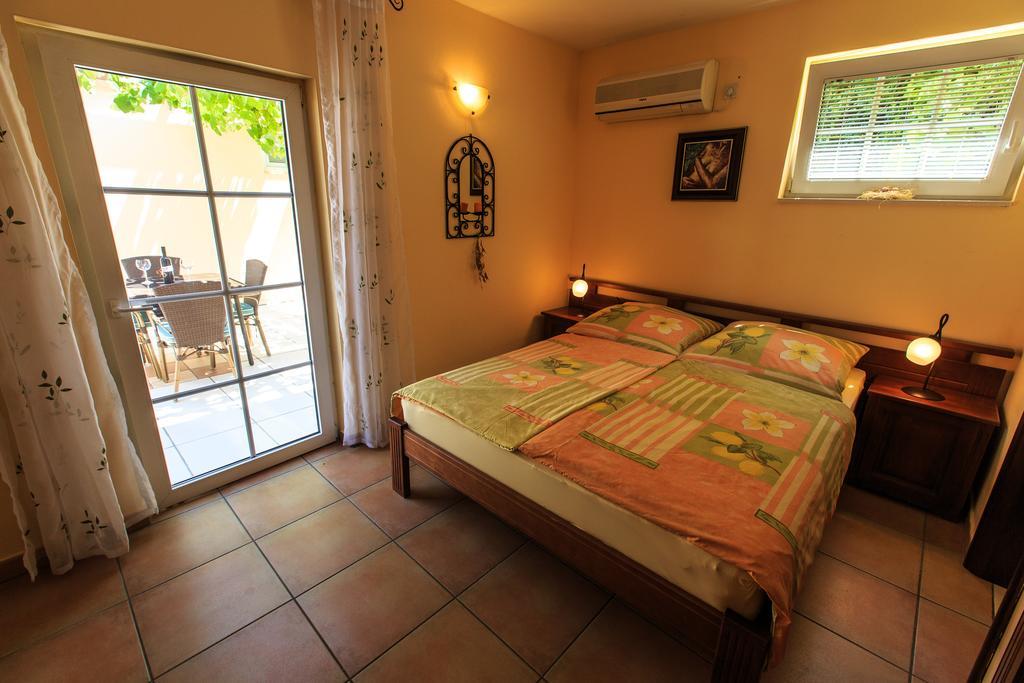 Damonte - Apartments And Rooms Budva Exterior foto